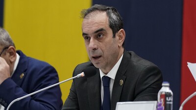 Mosturoğlu'ndan birlik beraberlik çağrısı