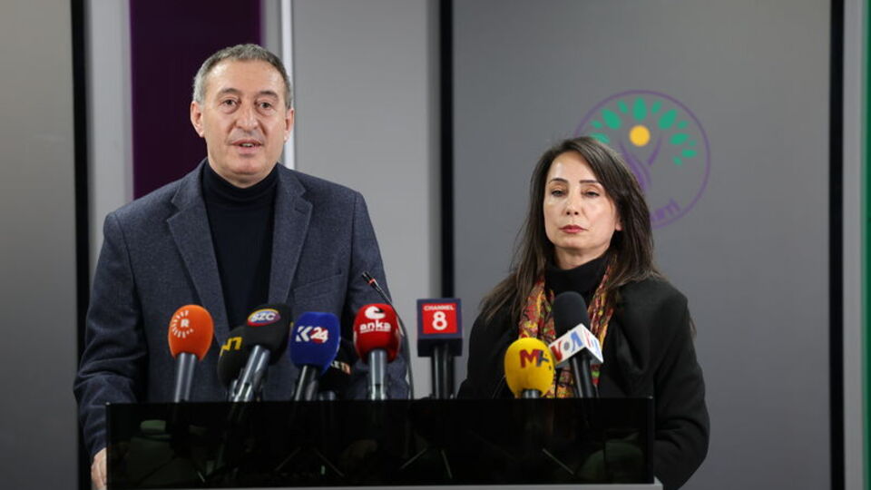 "Barış demekten geri adım atmayacağız"