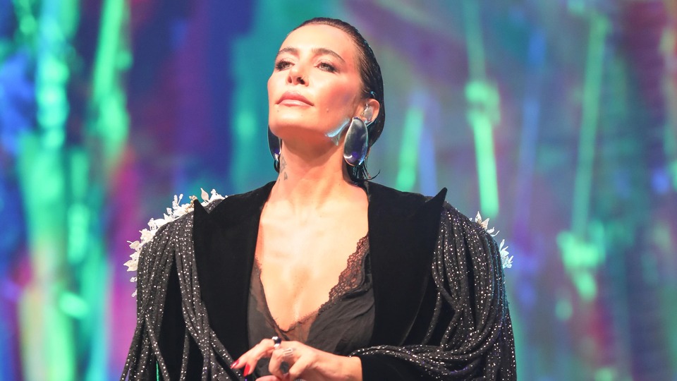 5 bin kişilik aşk korosu