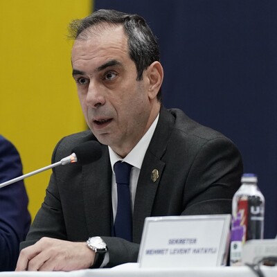 Mosturoğlu'ndan birlik beraberlik çağrısı