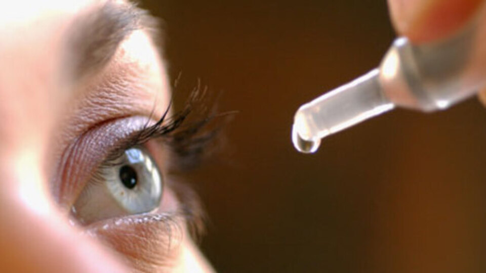 Göz damlası orucu bozar mı?