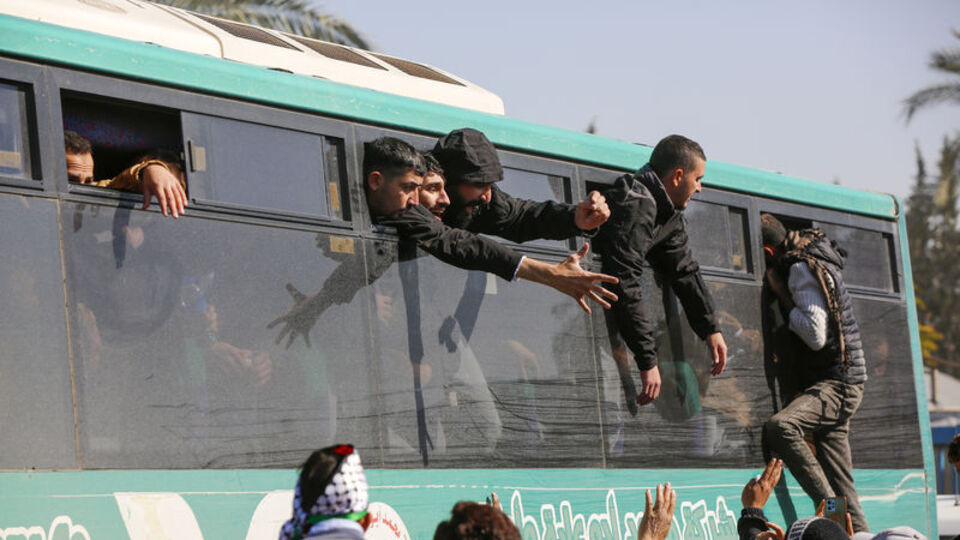 İsrail ateşkesin 2.aşamasını görüşecek