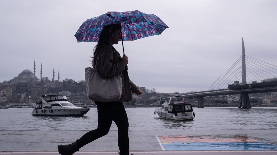 Sağanak yağmur uyarısı! Bu bölgeler dikkat