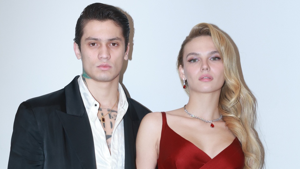 161 bin 156 kişiyle açıldı