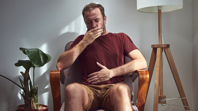 Ağza gelen ekşi su orucu bozar mı?