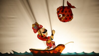 İki tiyatro oyunu ENKA Sanat sahnesinde