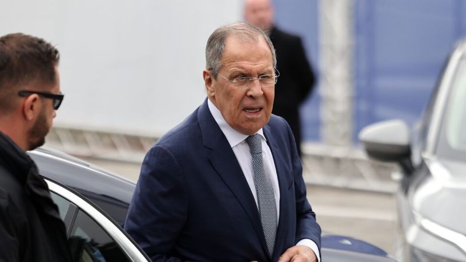 Lavrov: Avrupa'yı neden davet edelim?