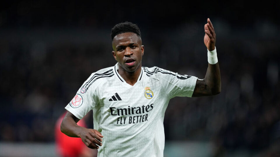 Vinicus, Portekiz'de kulüp satın aldı!