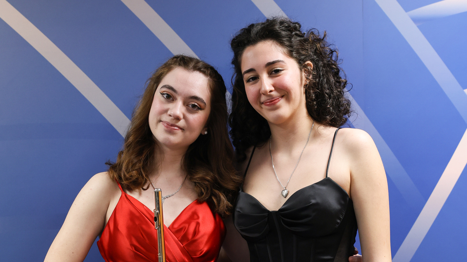 'Parlayan Yıldızlar' İş Sanat'ta