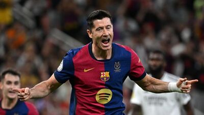 Barça, Lewandowski'yle liderliği aldı!