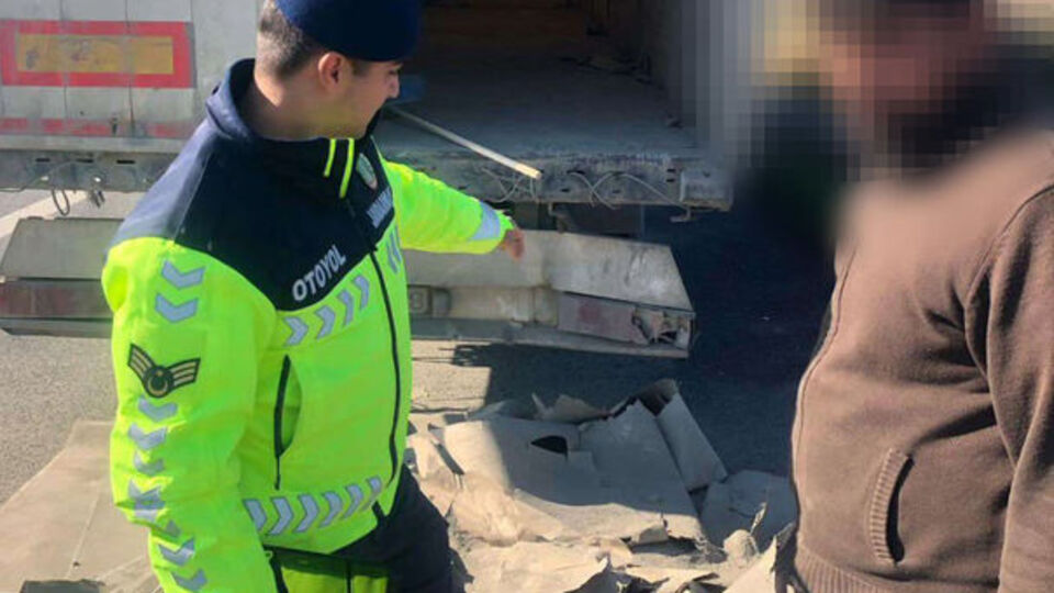 Adana'da moloz döken sürücüye ceza