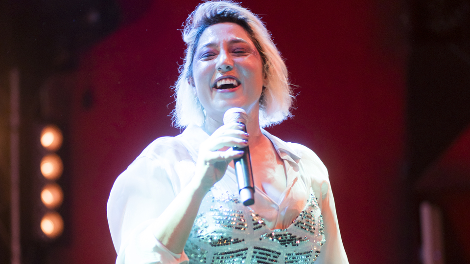 Kalben'den "İstanbul'da Değilim"