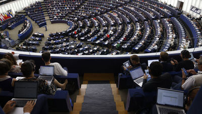 AB Ukrayna'ya 6 milyar dolar yardım yapacak iddiası