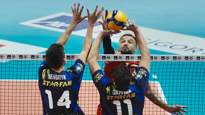 Fenerbahçe Medicana son setle yarı finalde!