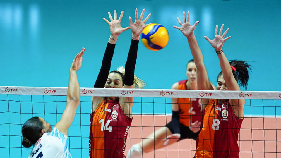 Galatasaray Daikin altın sette elendi!