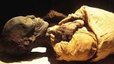 100 yıl sonra ilk! Firavun mezarı bulundu