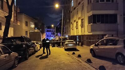 Küçükçekmece'de 7 katlı binada çatlama şüphesi