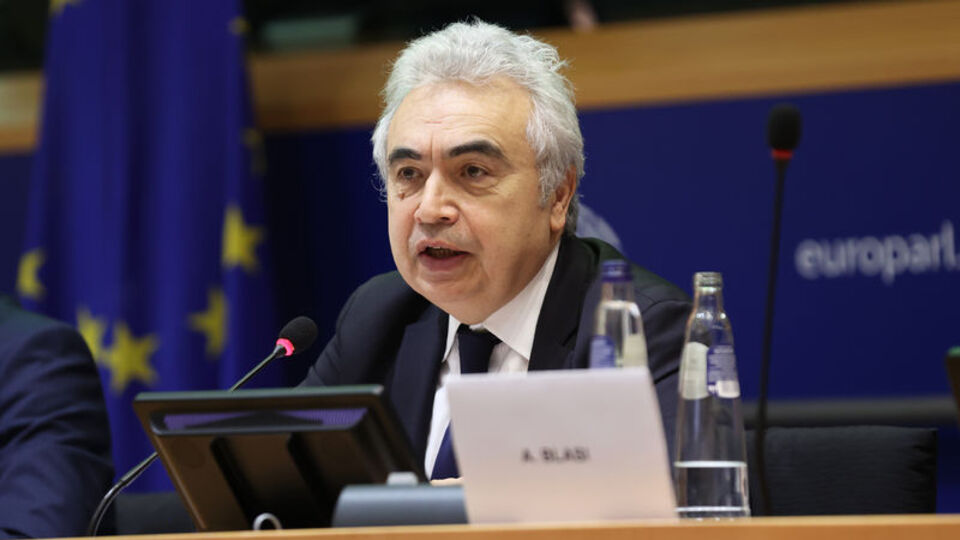 "Gelecek yıl LNG fiyatlarının düşmesi bekleniyor"