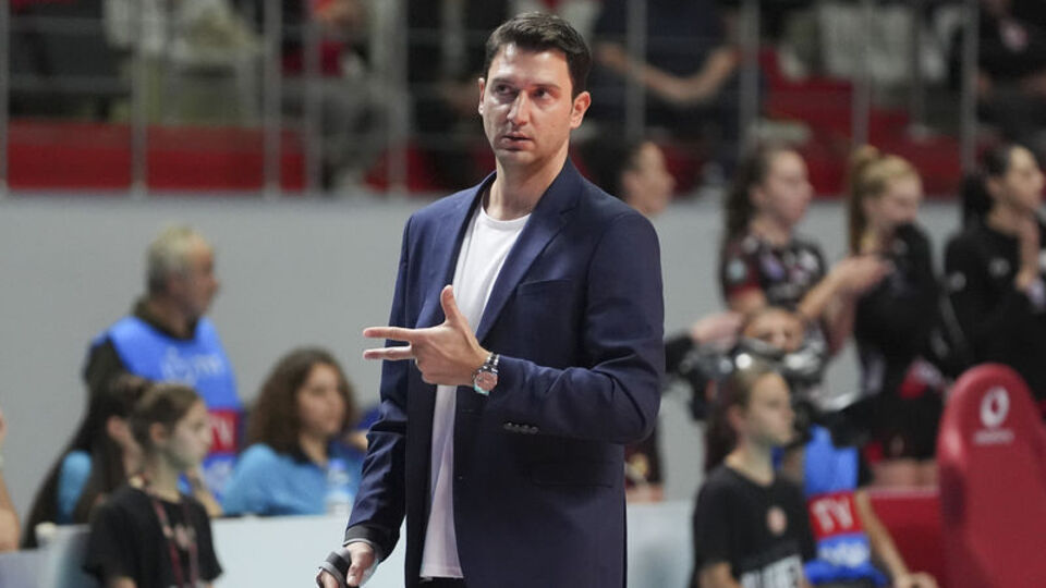 Ferhat Akbaş'ın yeni adresi Japonya!