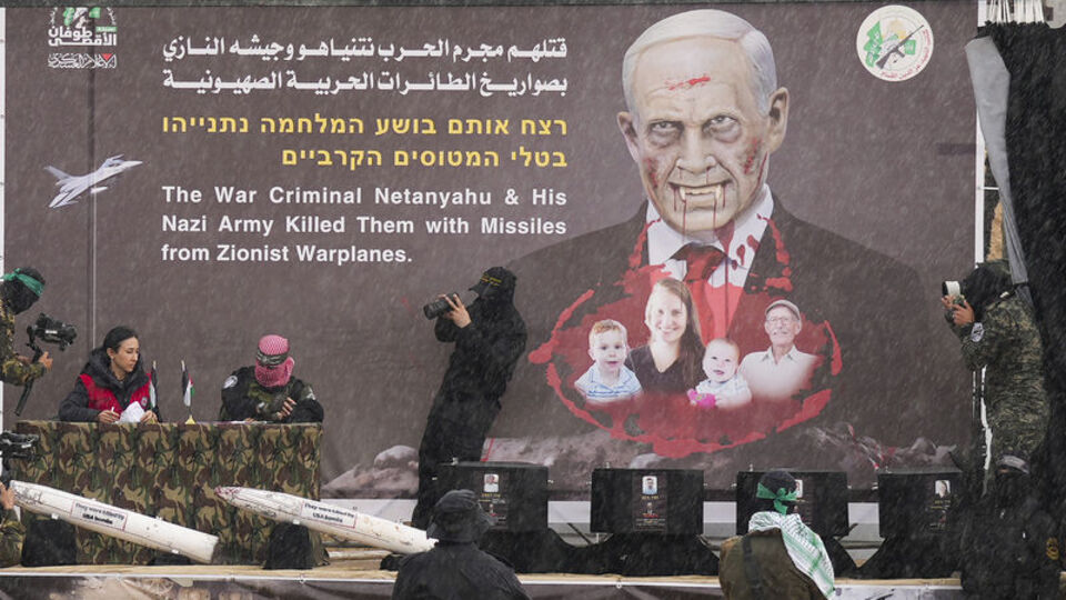 İsrail Hamas'ı ihlalle suçladı