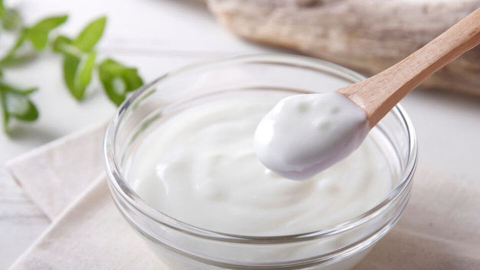 Tutmayan yoğurt yenir mi?
