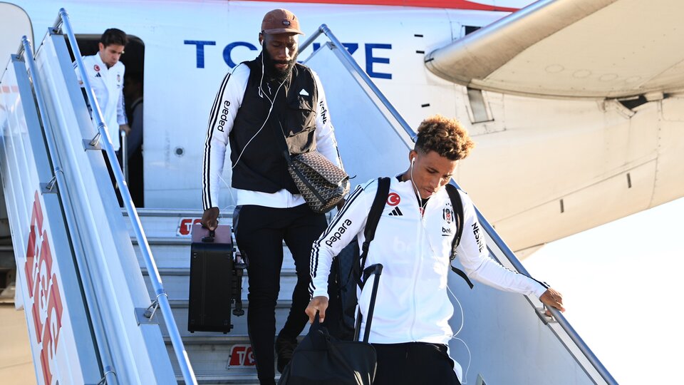 Beşiktaş kafilesi Antalya'da