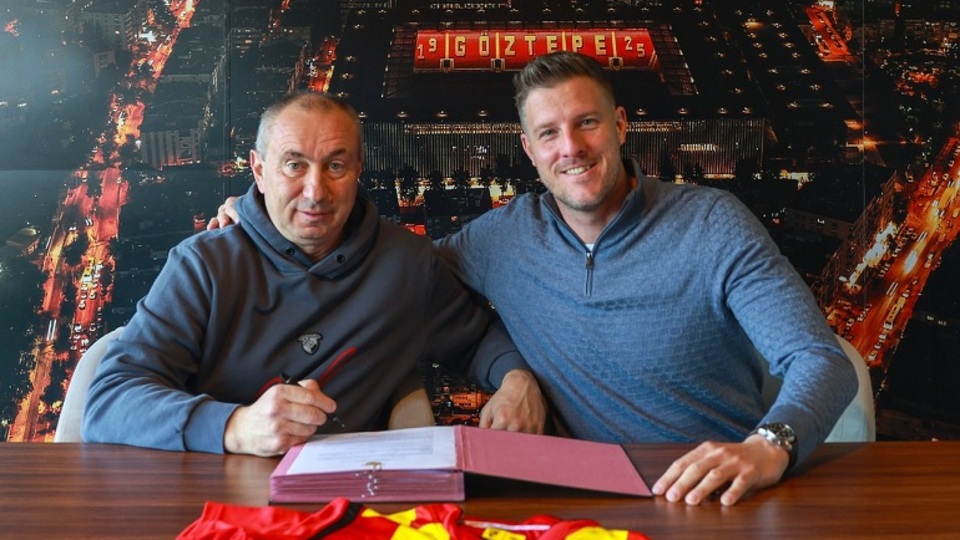 Göztepe, Stoilov'un sözleşmesini uzattı!