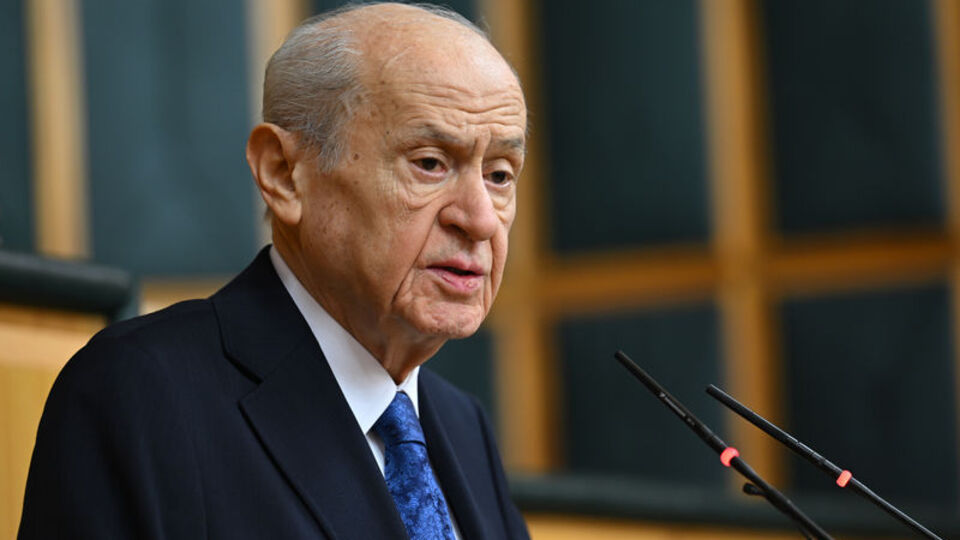 Bahçeli'den tebrik telefonu