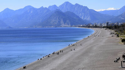 Soğuk hava Antalya'da!