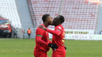 Amed SK evinde farklı kazandı!