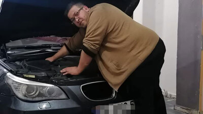 Kedisi de yanındaydı... Uyuyakaldığı otomobilde can verdi!