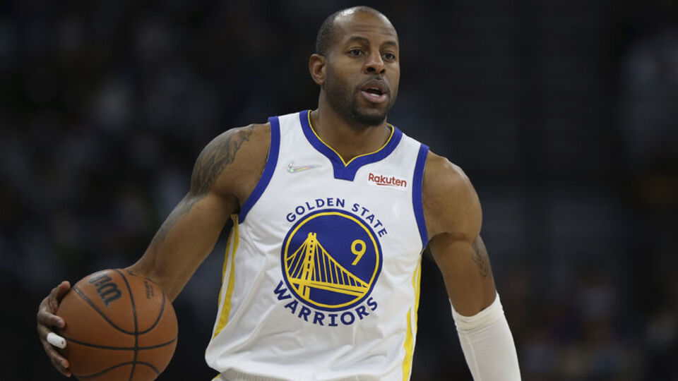 Iguodala'nın forması emekliye ayrıldı!