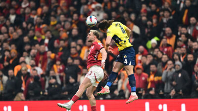 Okan Buruk'tan derbide 4 değişiklik!