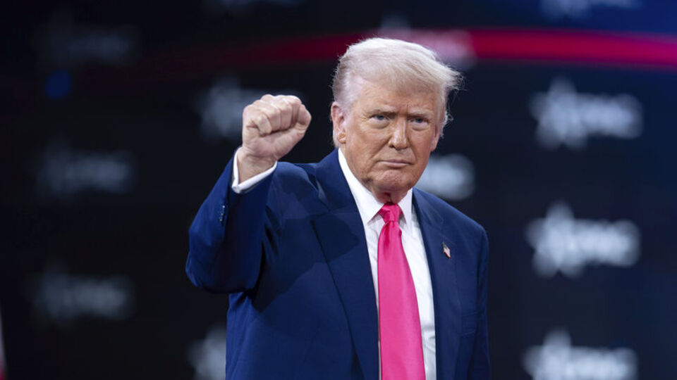 Trump: Putin ile görüşmeler yapıyorum