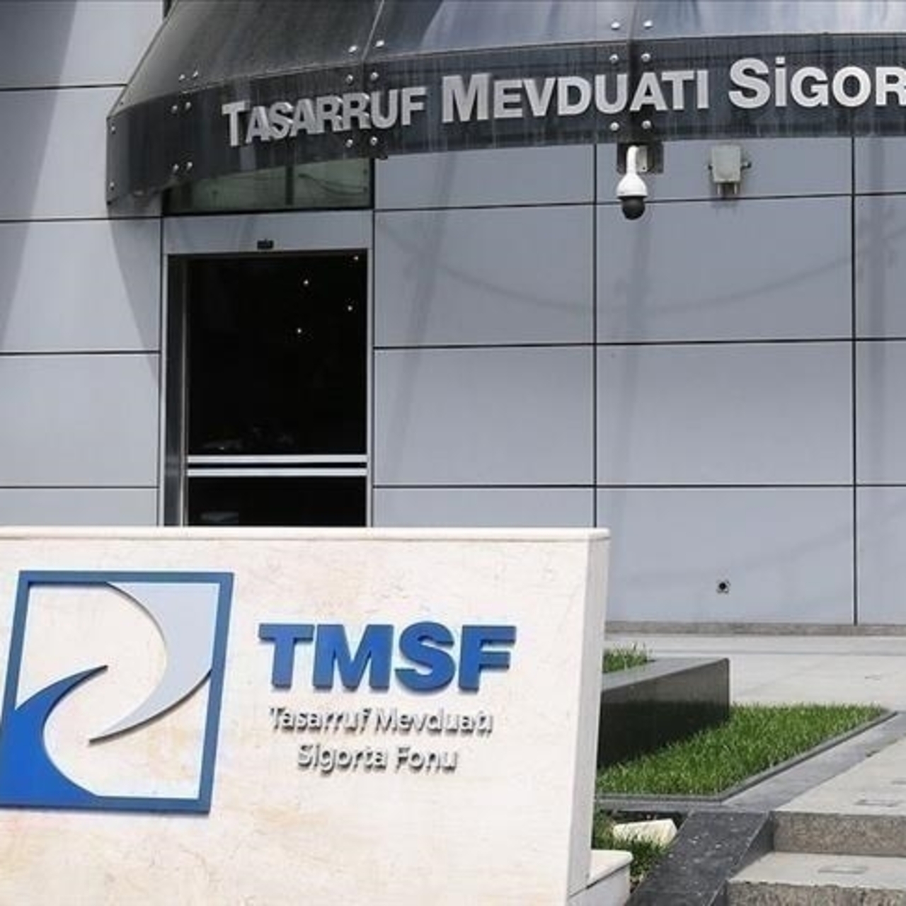 TMSF, iki enerji şirketinde Hazine paylarını satışa çıkardı