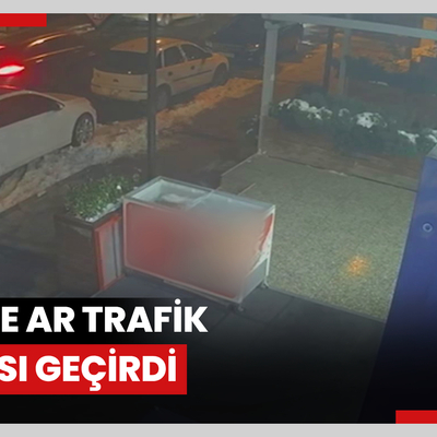Müjde Ar trafik kazası geçirdi