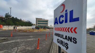 Evlat vahşeti! Anne ve babasını öldürdü!