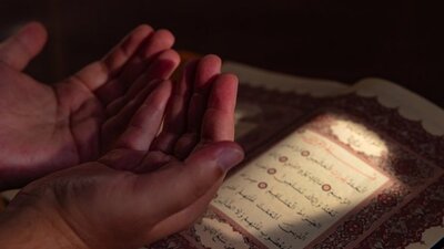 Yasin Suresi okunuşu ve anlamı