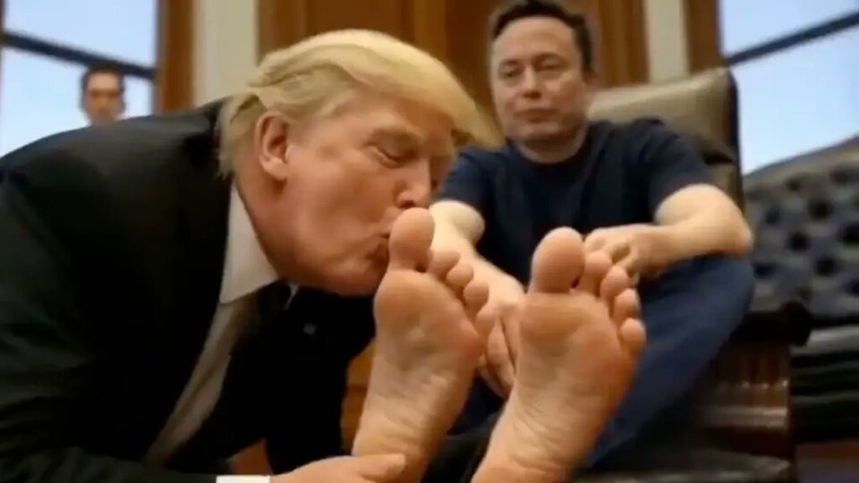 "Trump Musk'ın ayağını öptü"