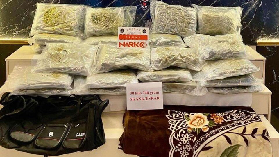 Kapıkule'de 30 kilo 246 gram uyuşturucu ele geçirildi