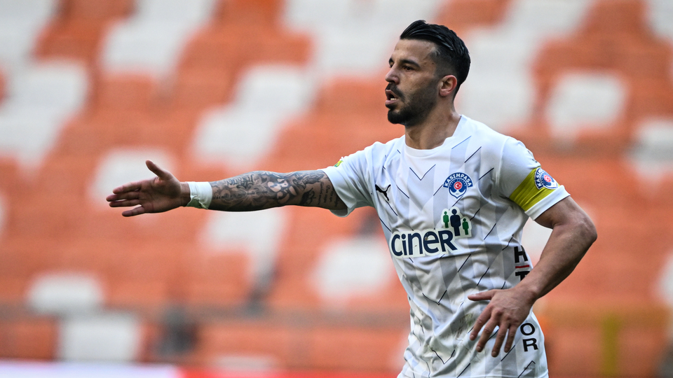 Aytaç Kara ameliyat oldu!