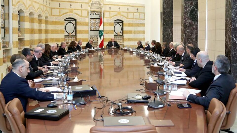 Lübnan'da hükümet güvenoyu aldı