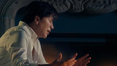 Yeni şarkısı dinleyicilerle buluştu