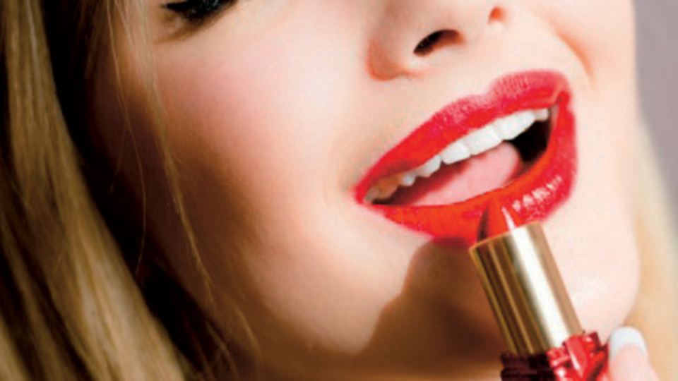 Ruj sürmek orucu bozar mı?