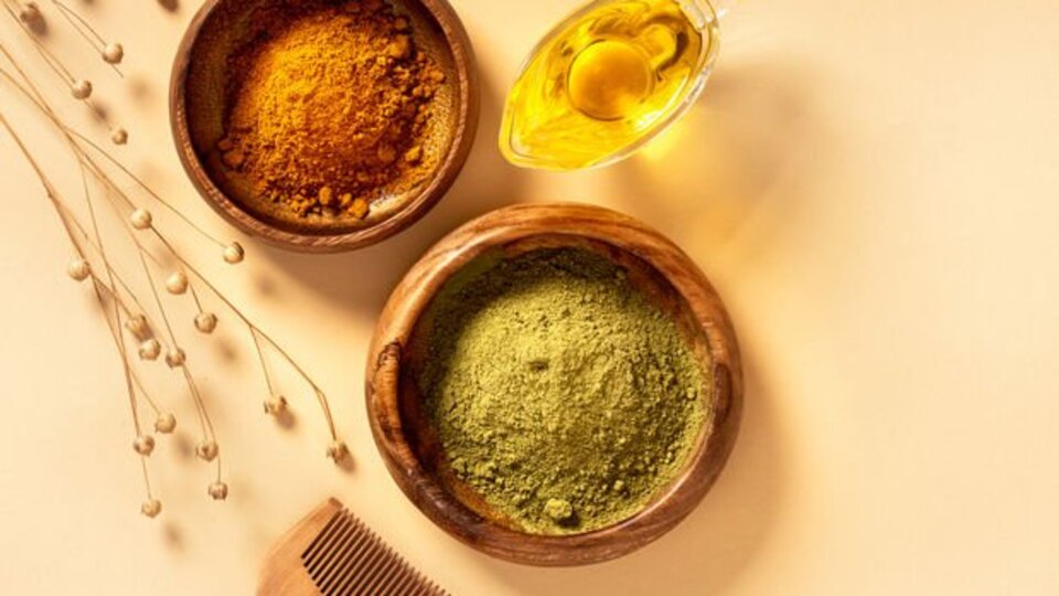 Saça kına sürmek orucu bozar mı?