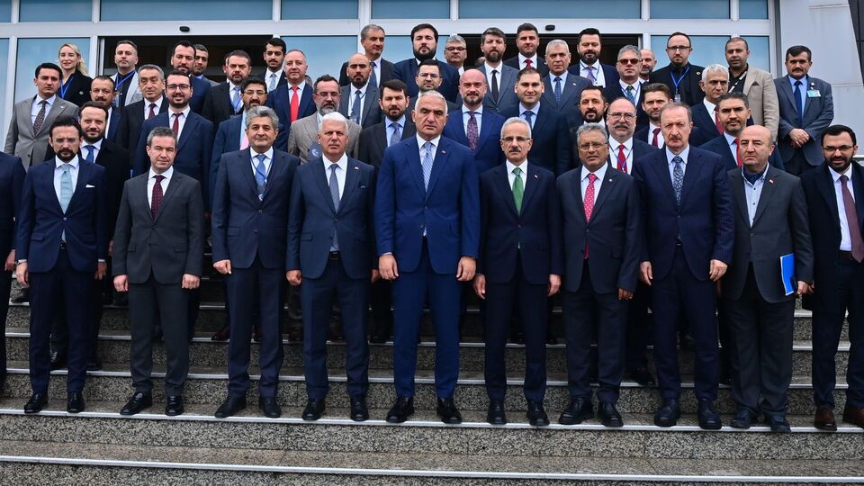 Türkiye'nin ilk ulusal havacılık şûrası tamamlandı