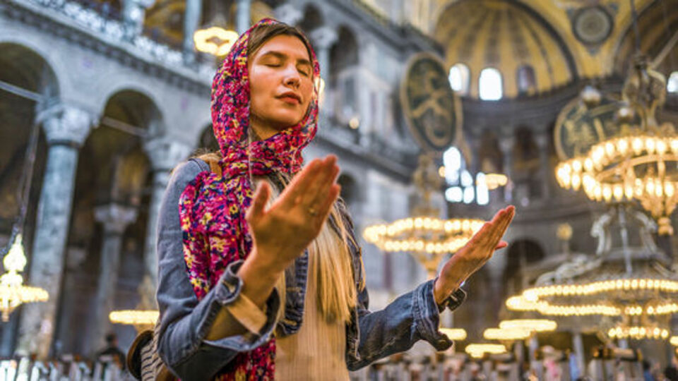 Bayanlar (kadınlar) nasıl abdest alır?