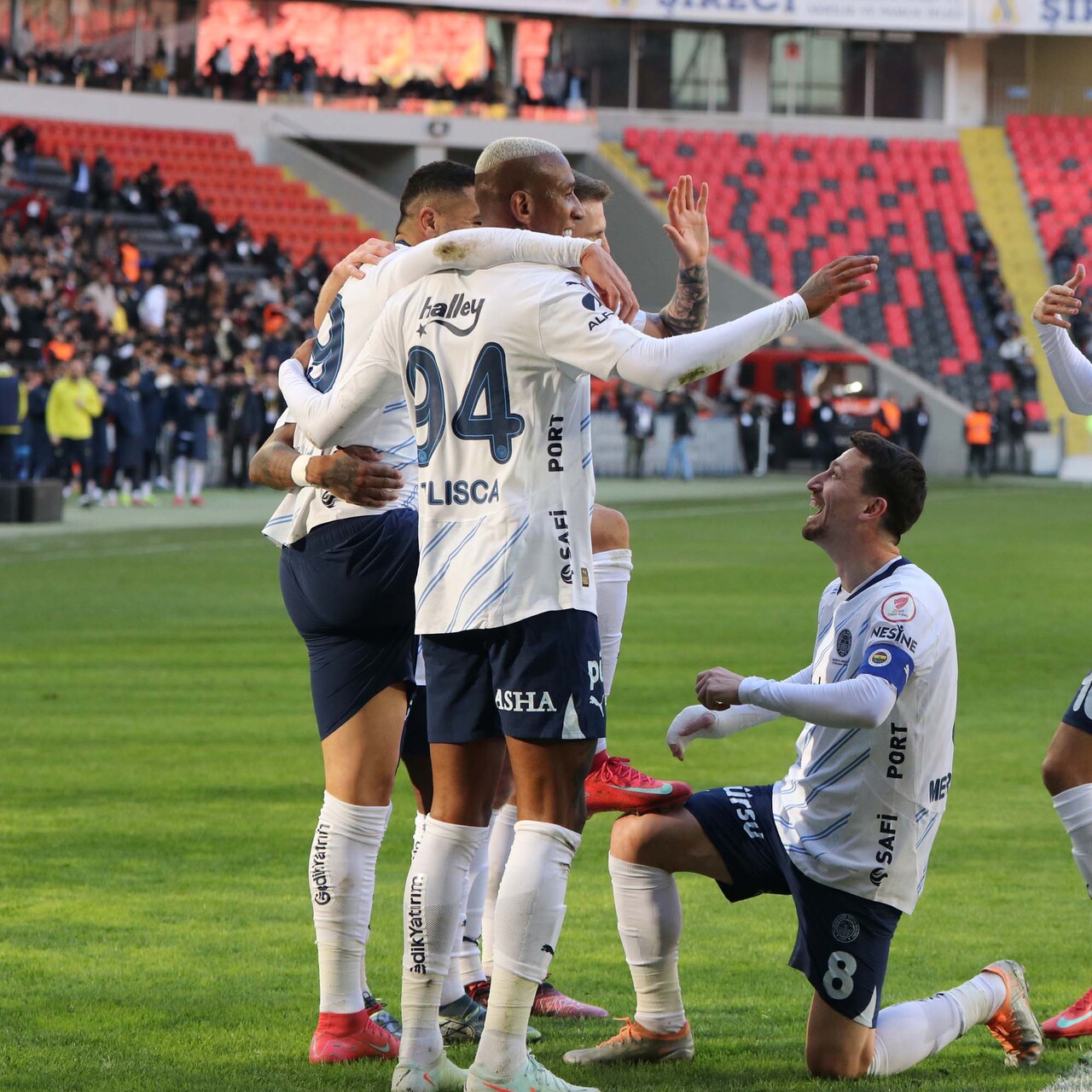 Fenerbahçe kupada namağlup çeyrek finalde!