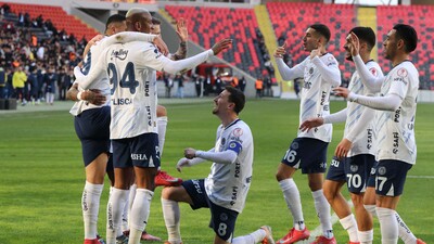 Fenerbahçe kupada namağlup çeyrek finalde!