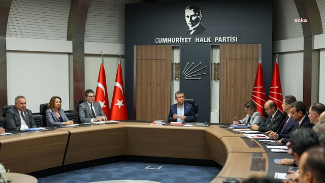 CHP, MYK'de olağanüstü toplantı